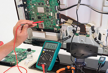 Genç Elektronik Tamircisi